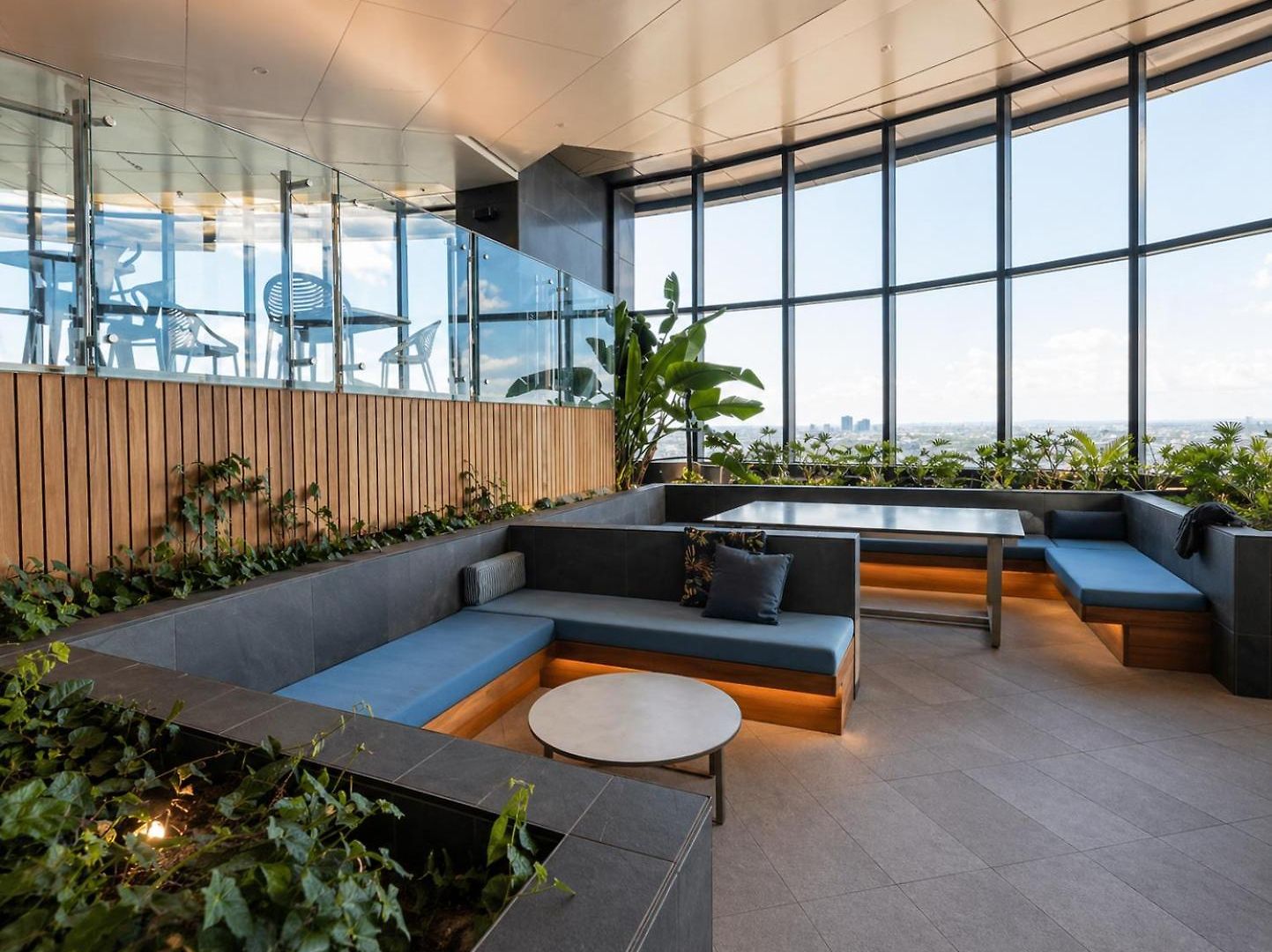 Skytower Apartment