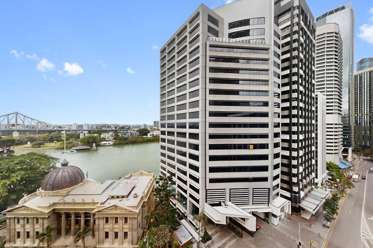 2 Bedroom River View In Cbd Brisbane