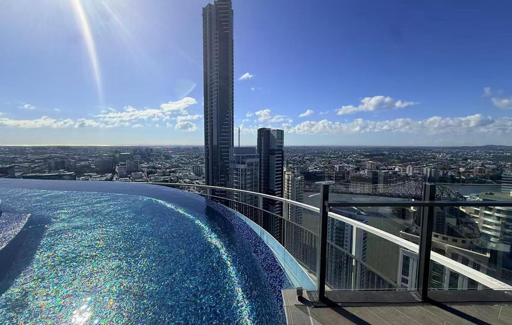 Metropolitan Luxe Balcony With Skyline Views Brisbane