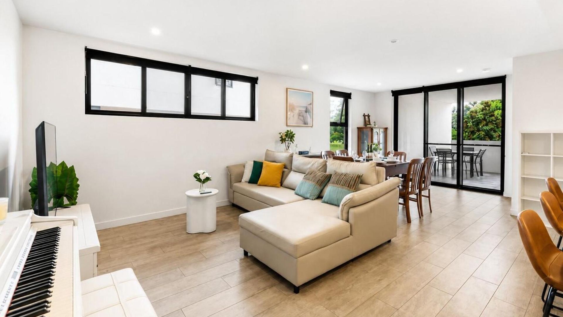 Elevated 3-bed Close To River Brisbane