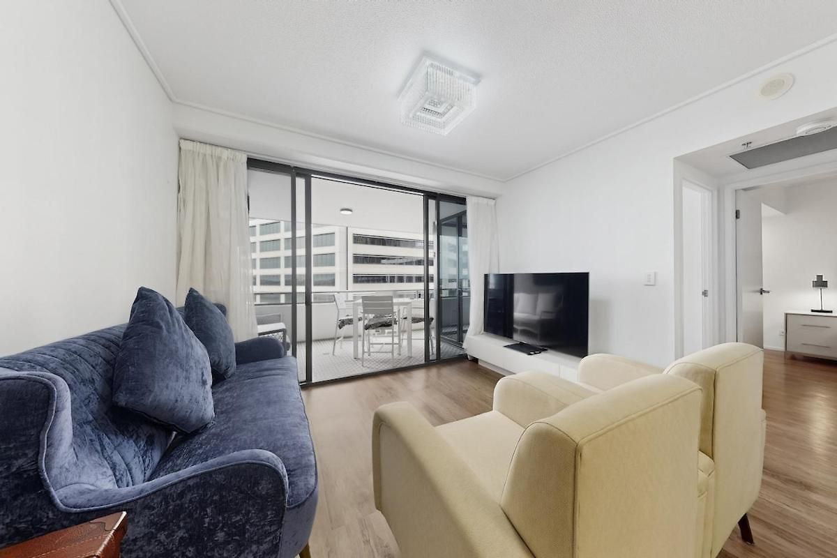 2 Bedroom River View In Cbd * Brisbane