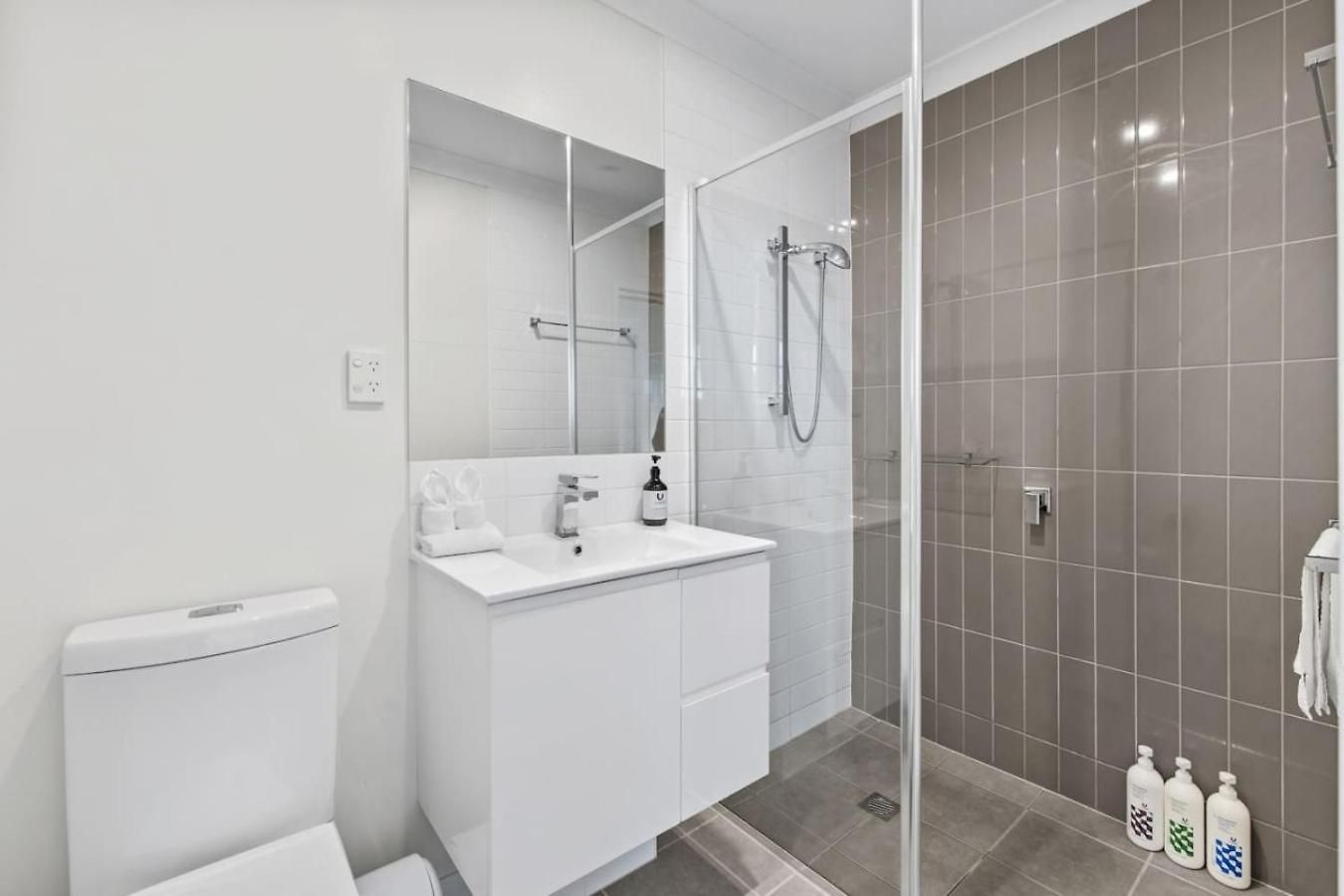 Apartment Modern Family 2 Parking Near Sunnybank