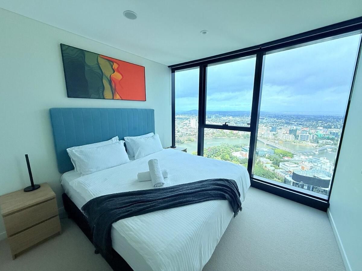 Skytower Level 68&amazing River Views&pet Friendly Apartment *