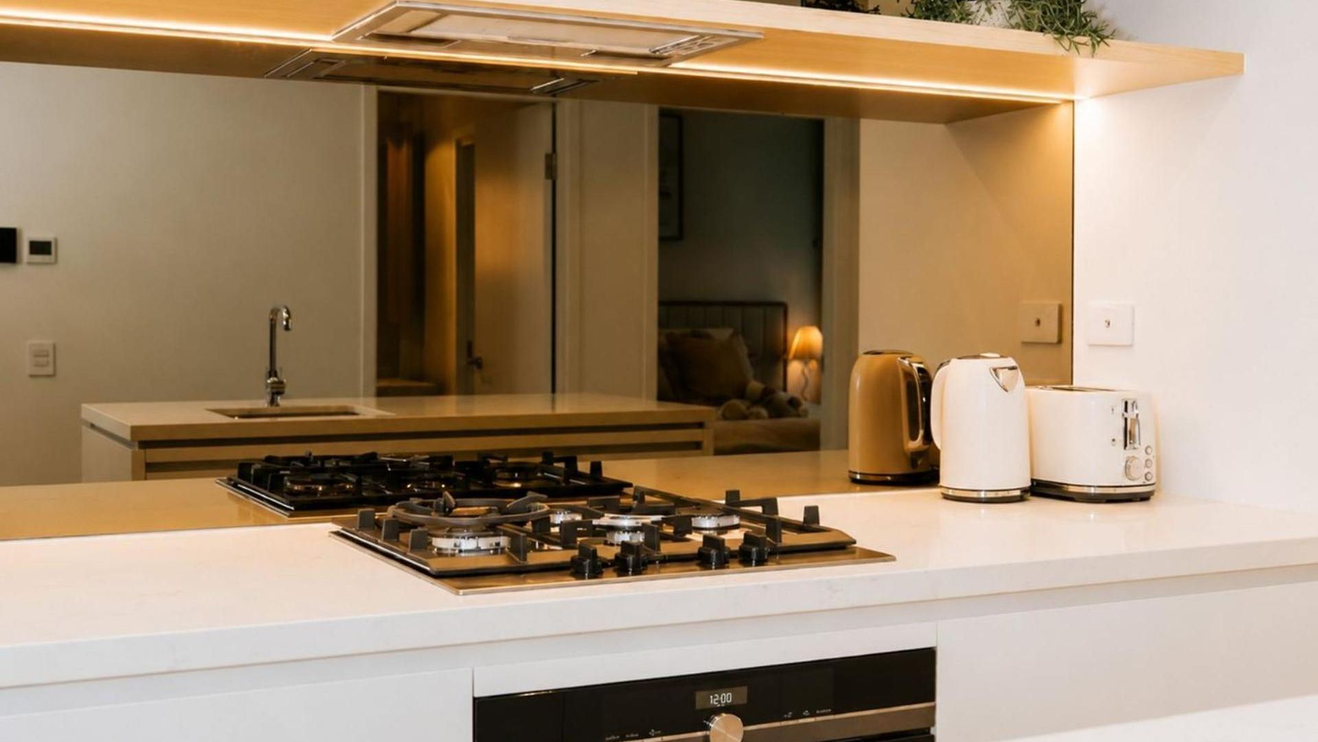The Elysian On Margaret At Queen's Wharf Apartment *