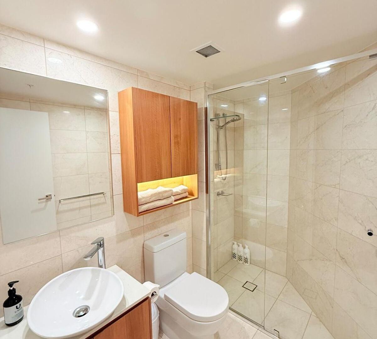 Apartment Skytower Level 68&amazing River Views&pet Friendly *
