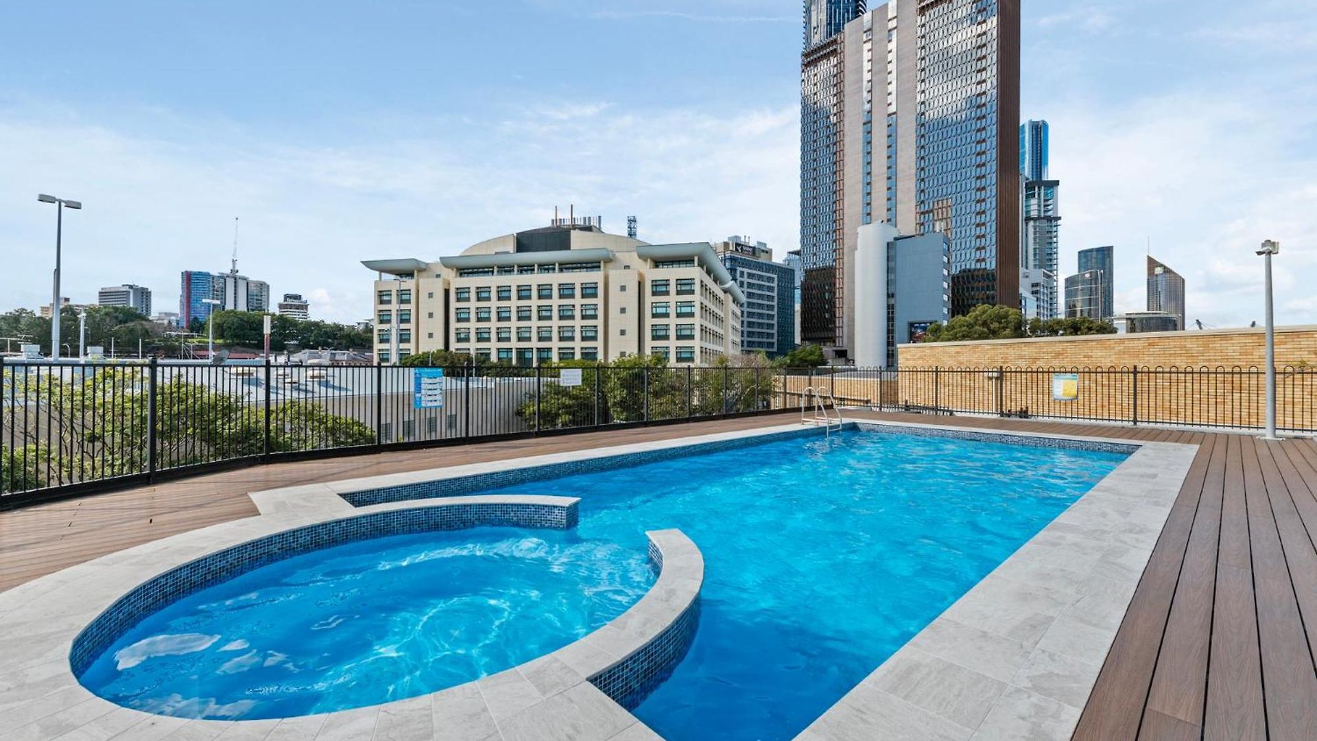 Park Regis North Quay *
