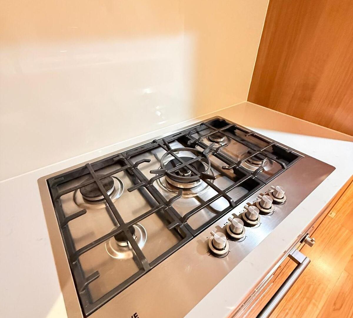 Skytower Level 68&amazing River Views&pet Friendly *