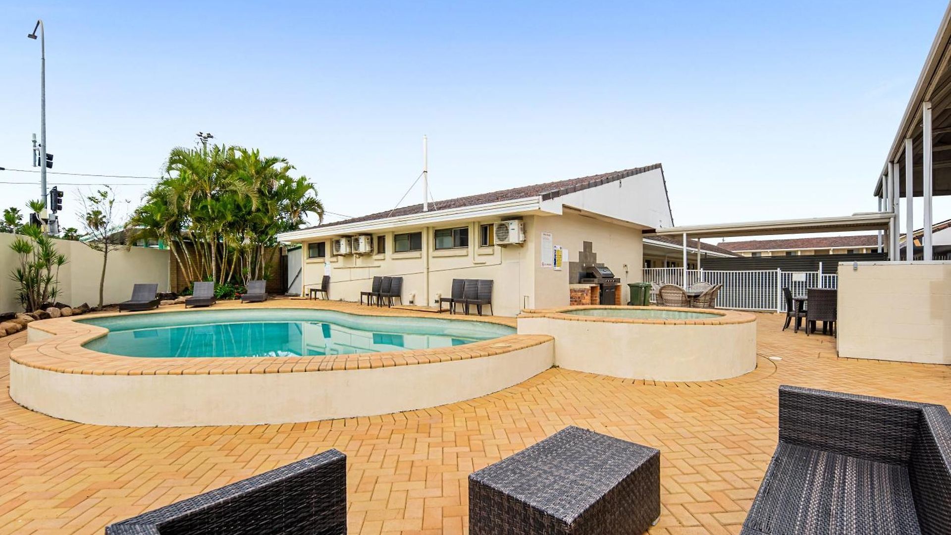 Sunnybank Star