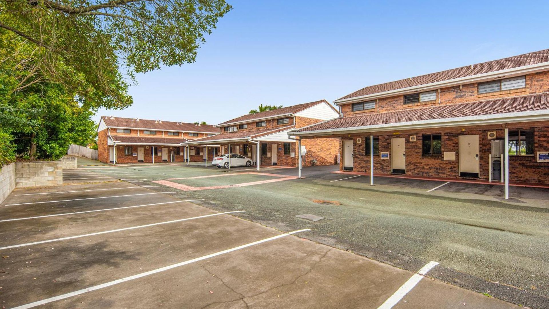 Sunnybank Star 4*