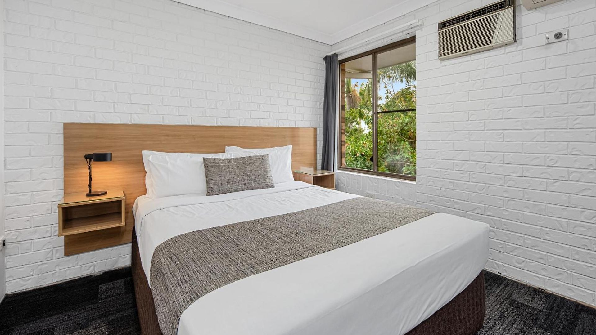 Sunnybank Star Hotel 4*