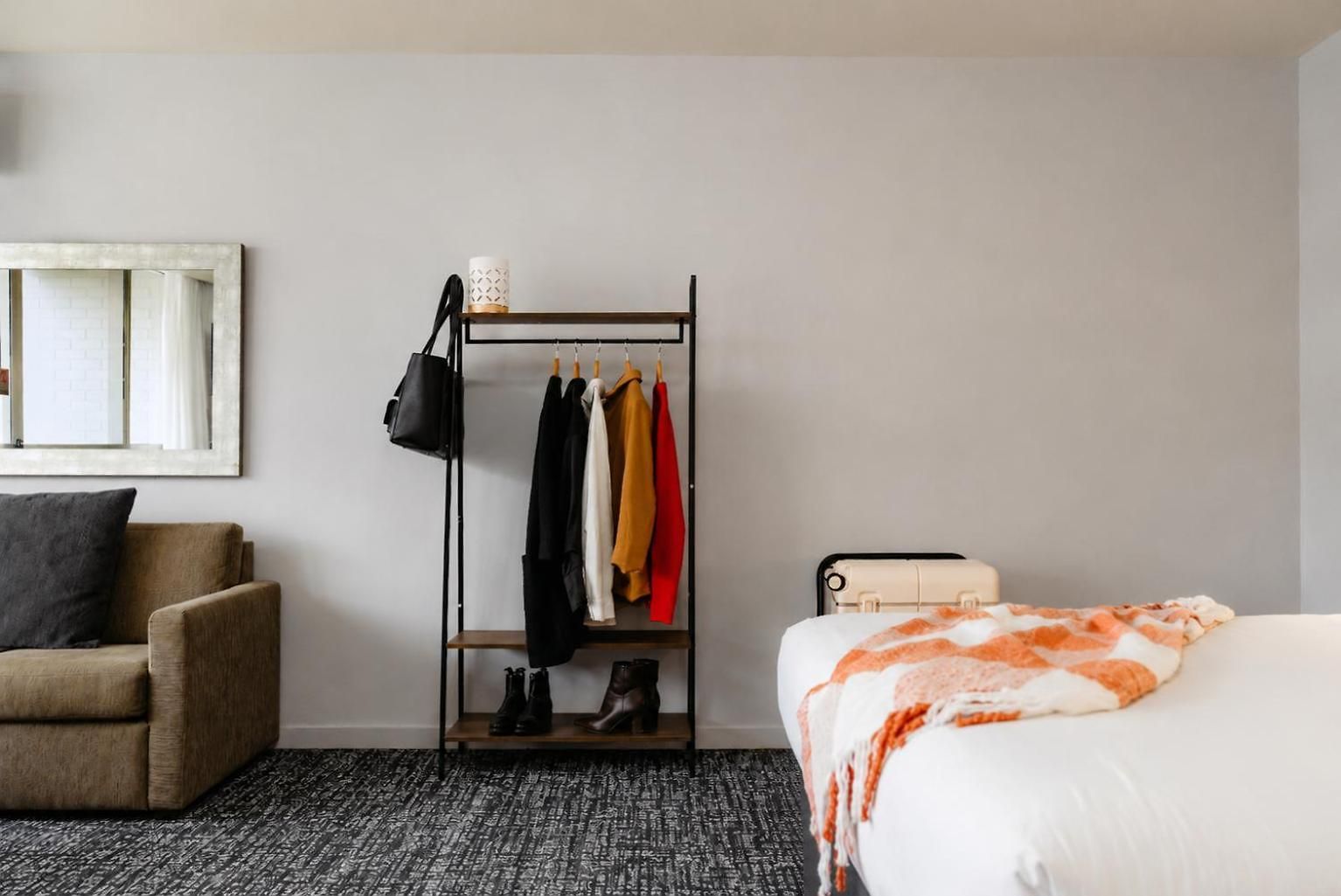 Punthill Spring Hill Aparthotel 5*