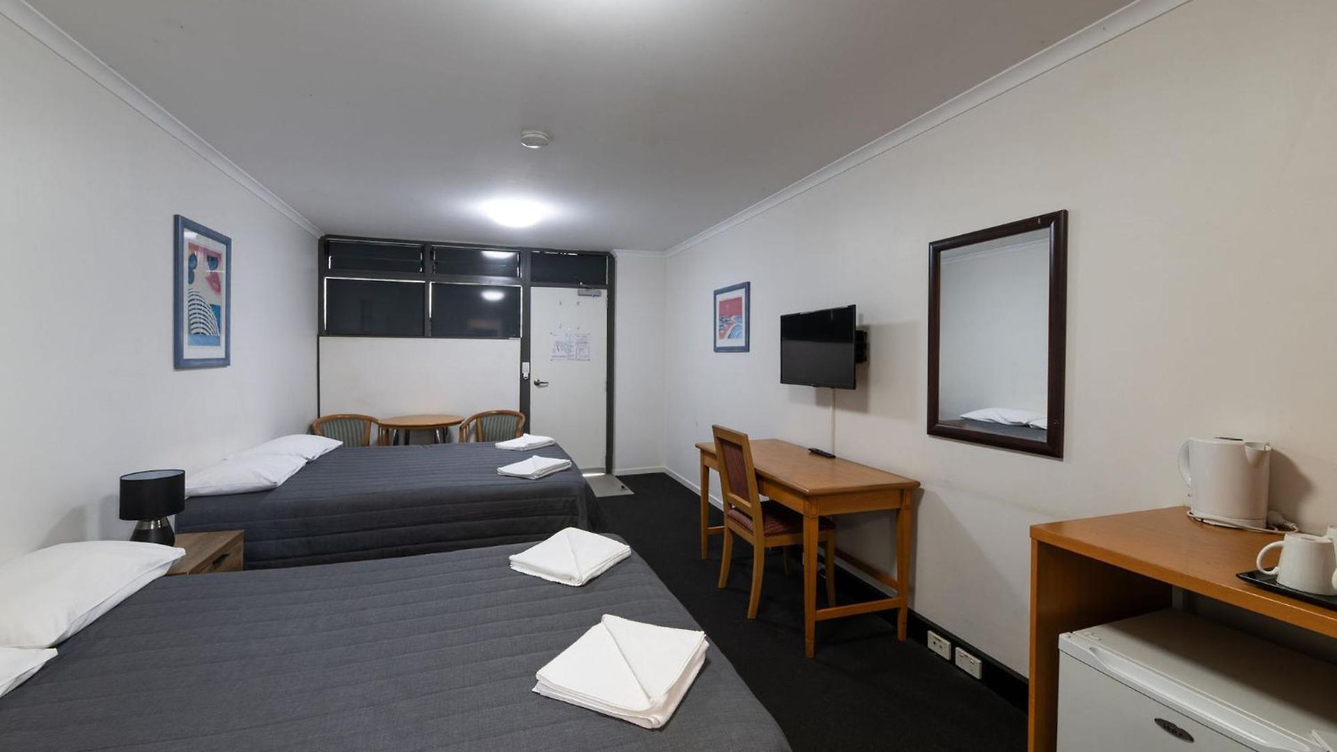 Motel Queensport Hotel 4*