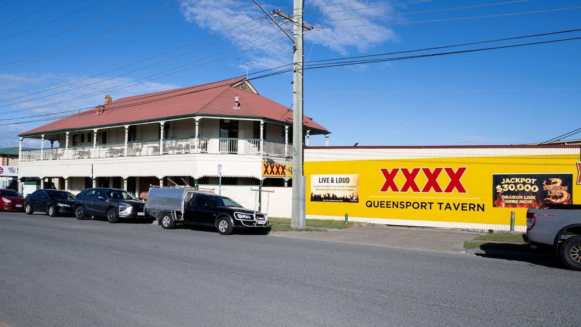 Motel Queensport Hotel 4*