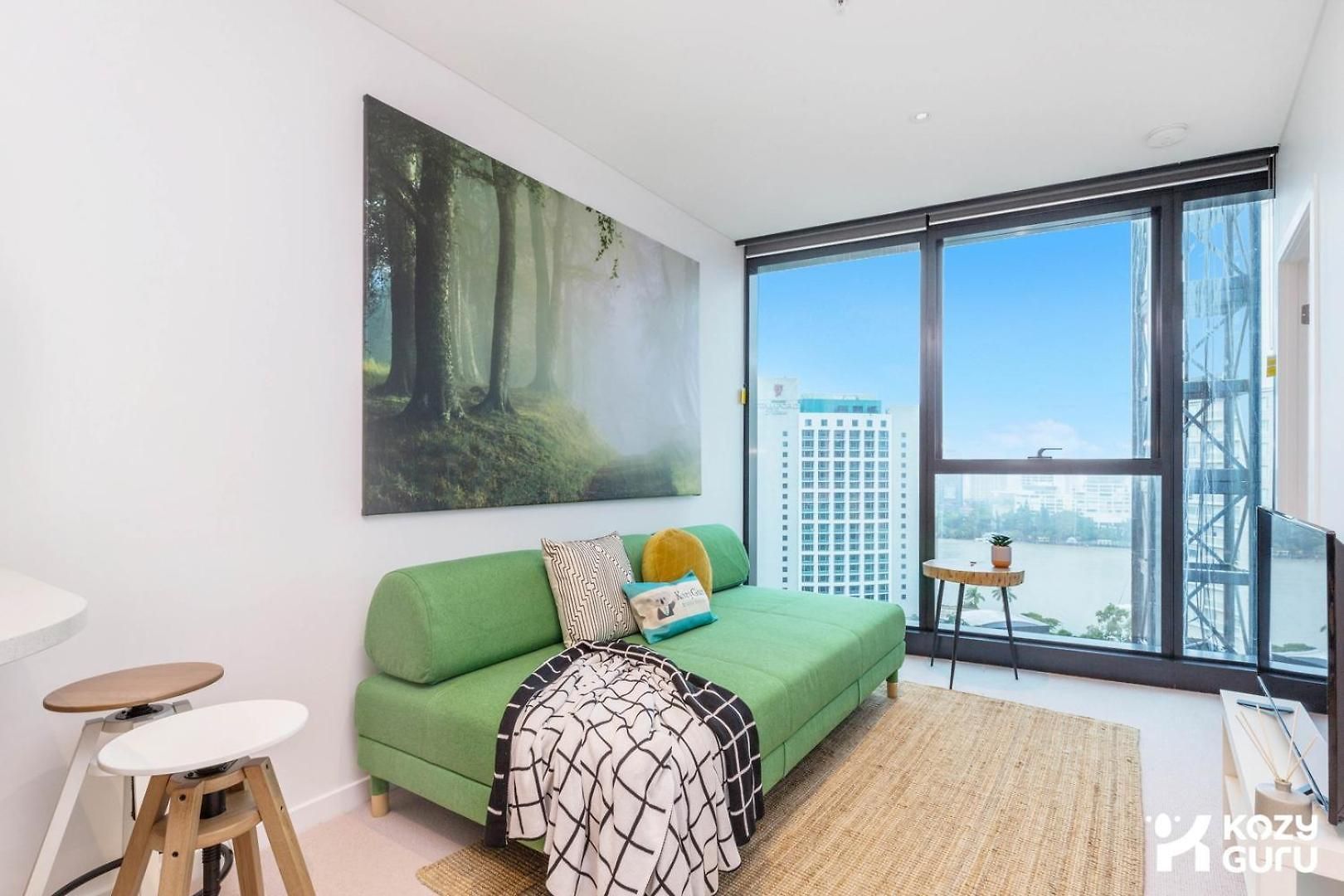 Kozyguru | Brisbane Cbd 2 Bed | Skytower Apartment