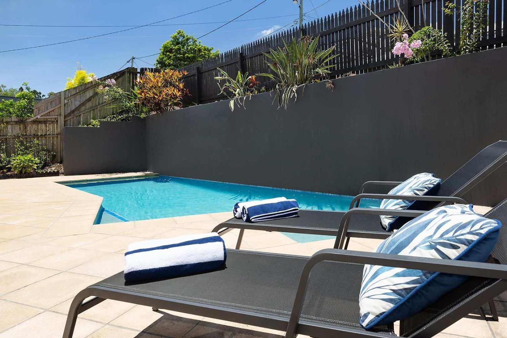 Holiday home Pet-friendly Haven: Fast Wi-fi & Netflix *