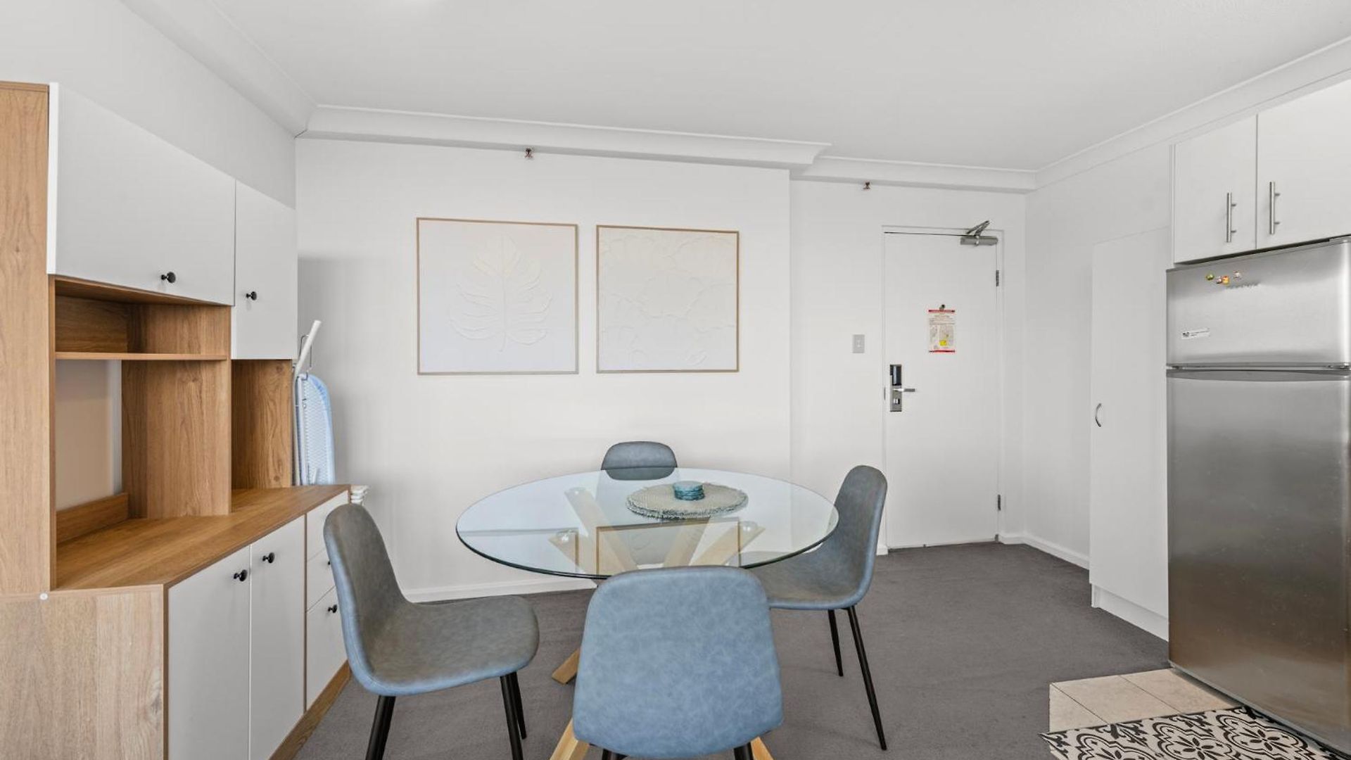 Park Regis North Quay Apartment *