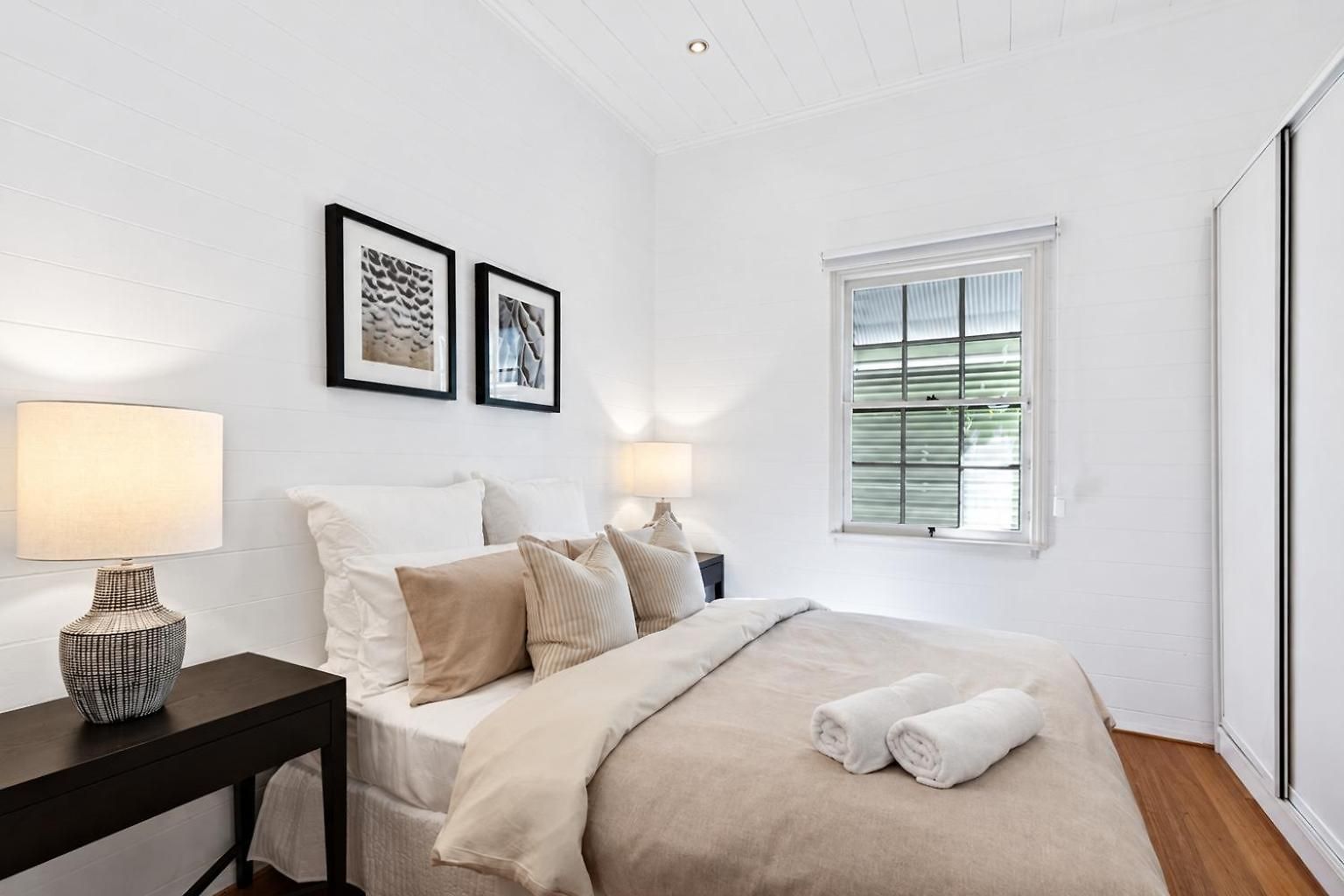 New And Pool Holiday home *