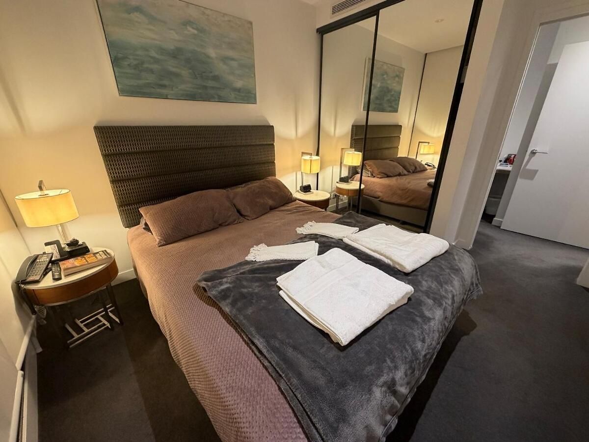 Apartment Fully Furnished Luxury Fortitude Valley Brisbane