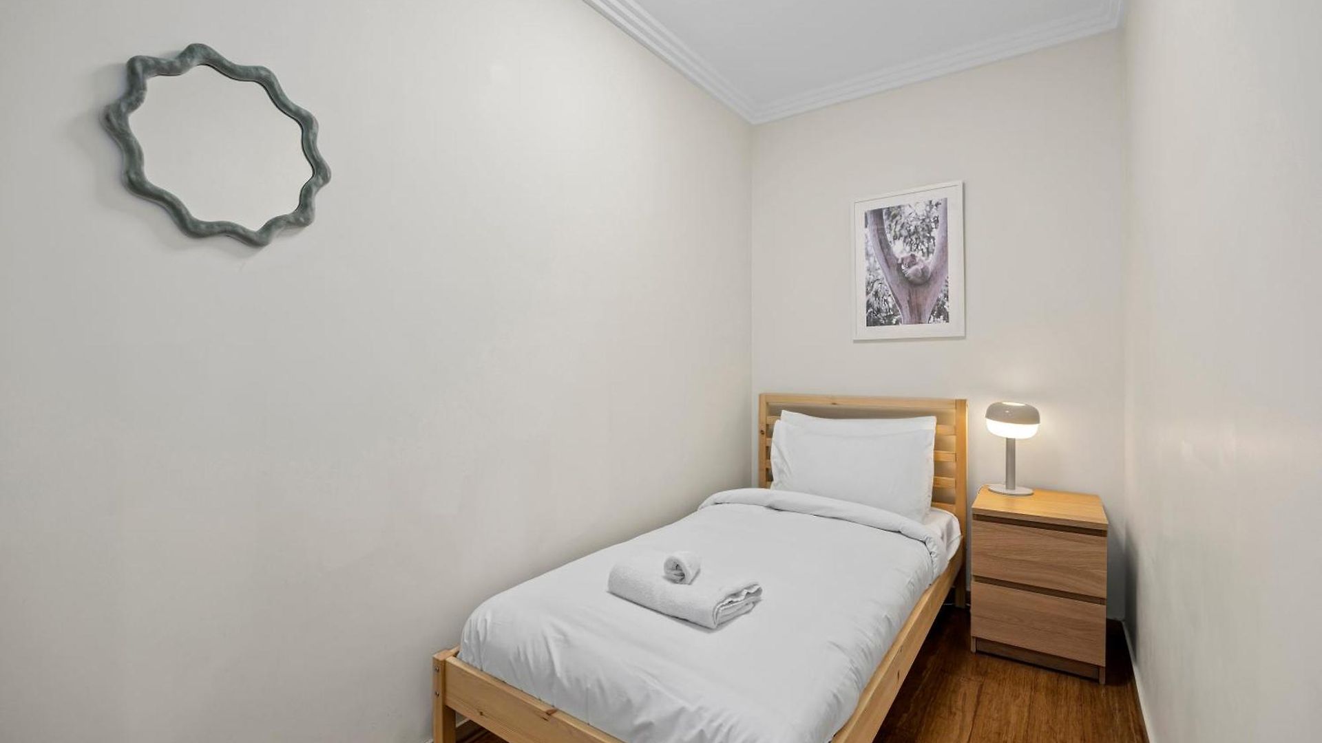 2br With Pool, Gym, Sauna & Wifi Apartment
