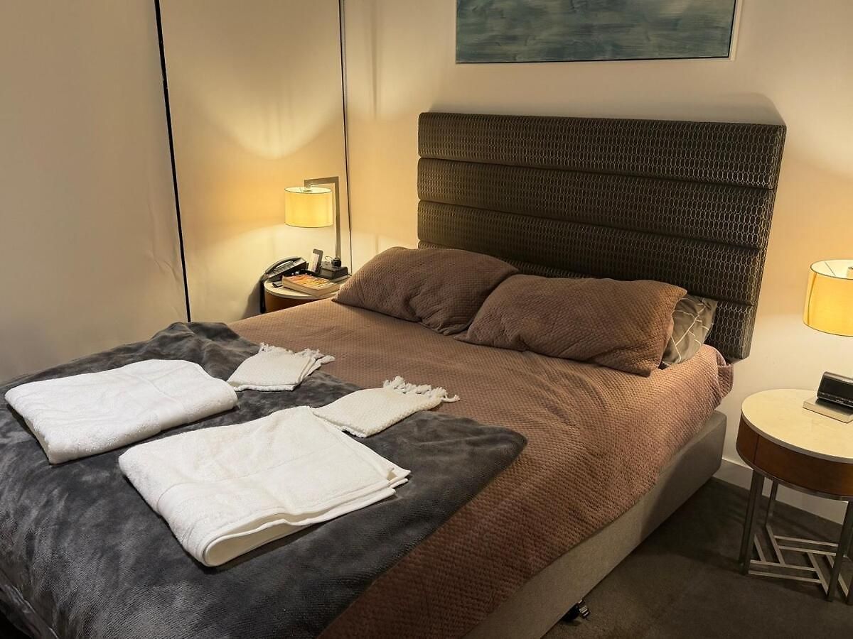 Fully Furnished Luxury Fortitude Valley