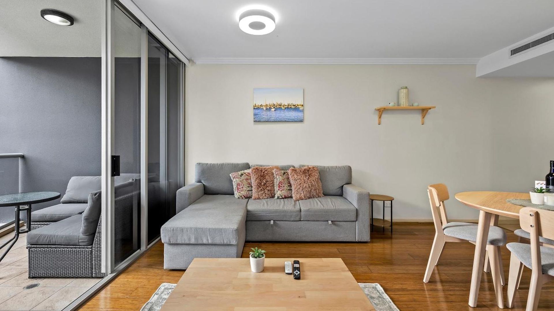 2br With Pool, Gym, Sauna & Wifi *
