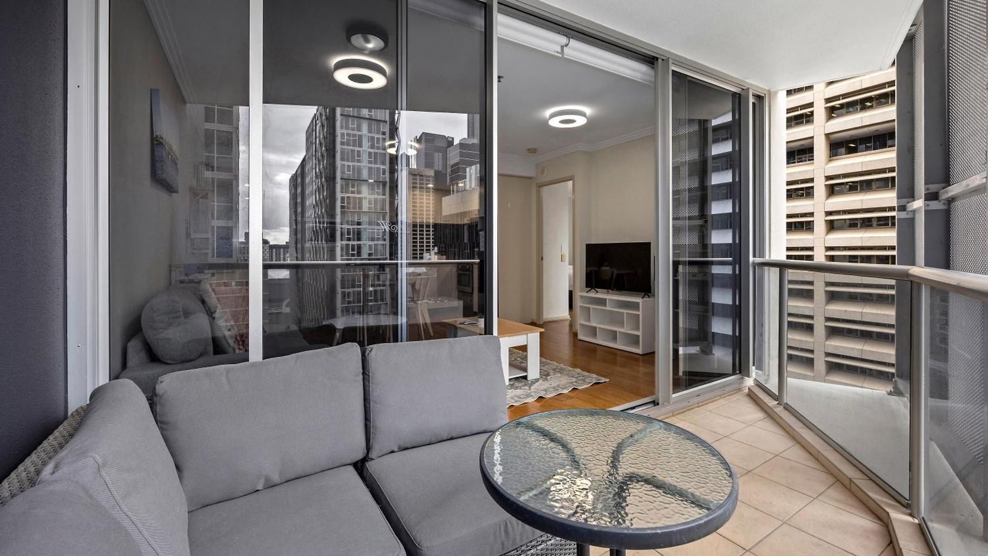2br With Pool, Gym, Sauna & Wifi