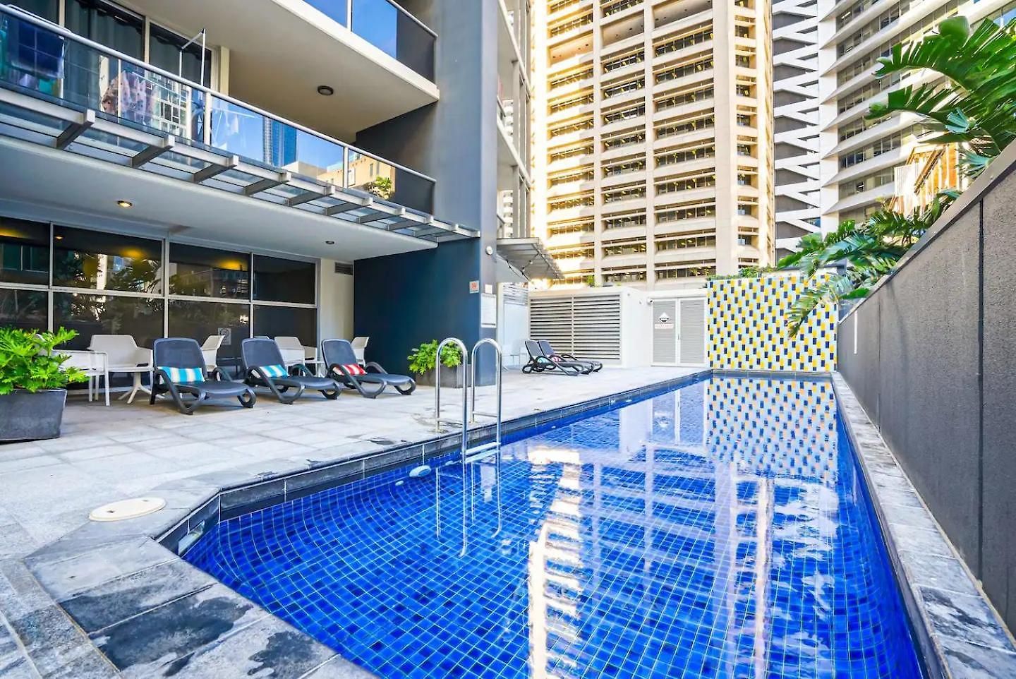 Apartment 2br With Pool, Gym, Sauna & Wifi Brisbane