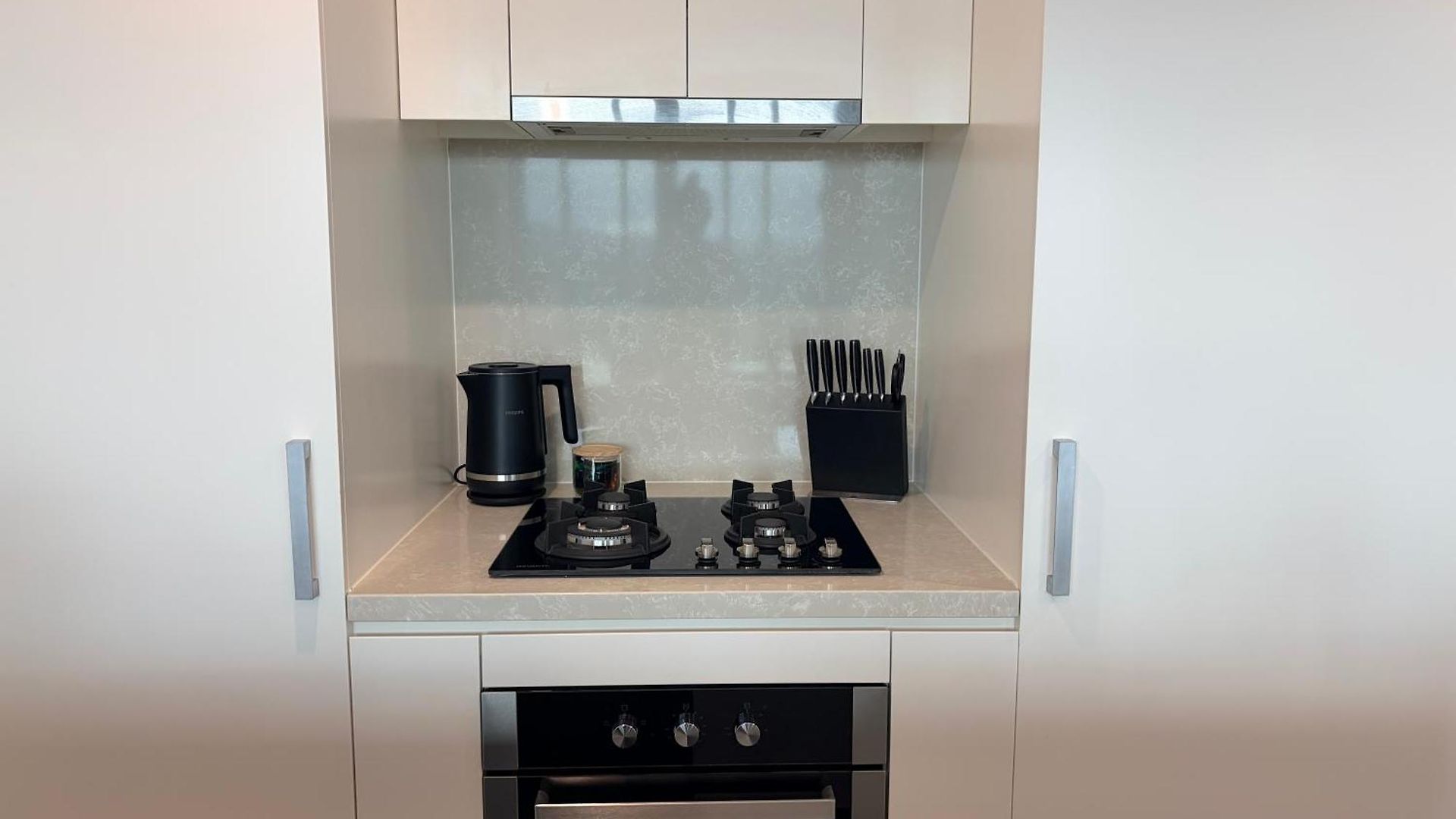 Horizon By Courtney Rogers - 2 Bedroom With Skyline Views, Parking, Heated Infinity Pool, Fitness Centre *