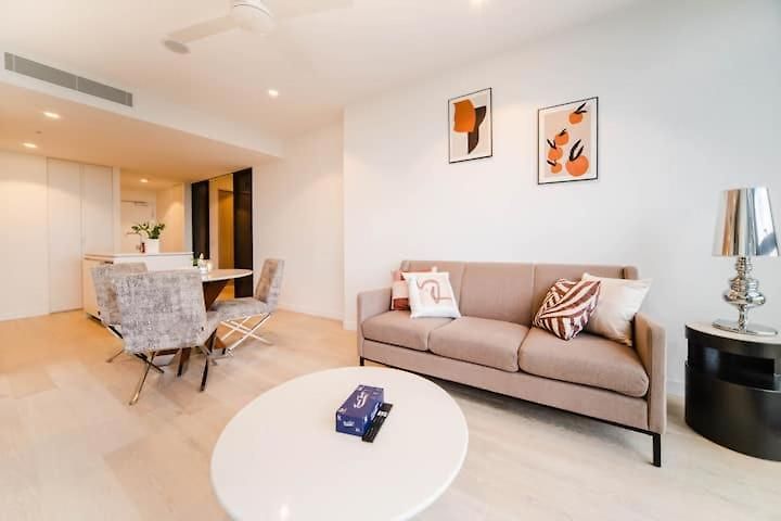 Apartment Iconic 1br River Views Sky Deck & Casino Living