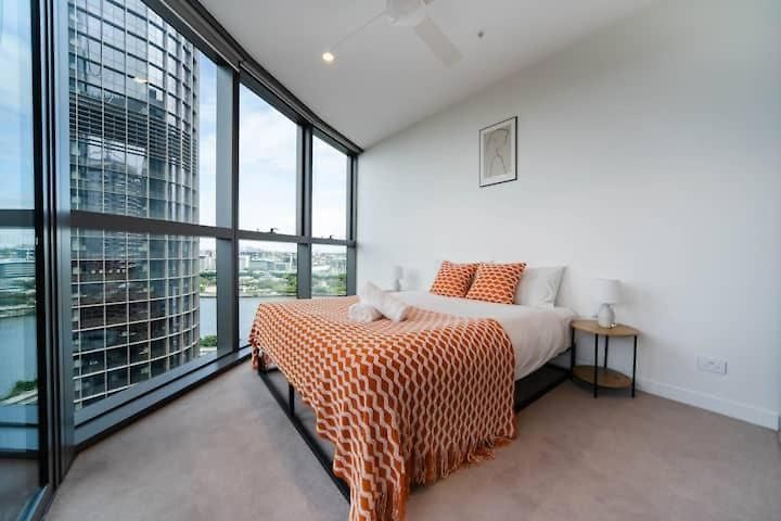 Iconic 1br River Views Sky Deck & Casino Living