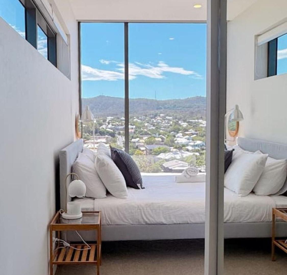 Amazing Views 2bd 2ba Homey Toowong Abode Pool M29 *