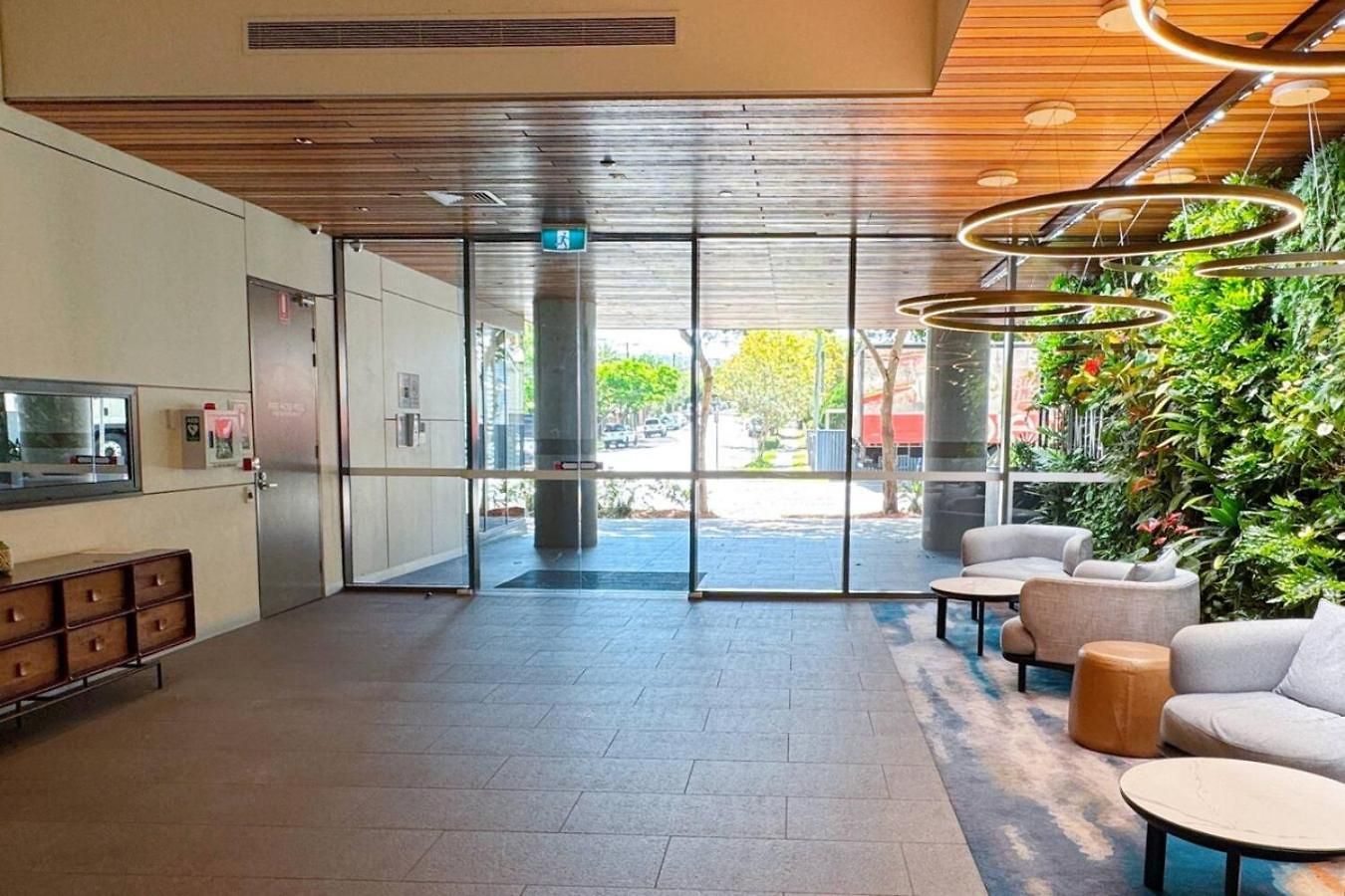 Amazing Views 2bd 2ba Homey Toowong Abode Pool M29 Brisbane