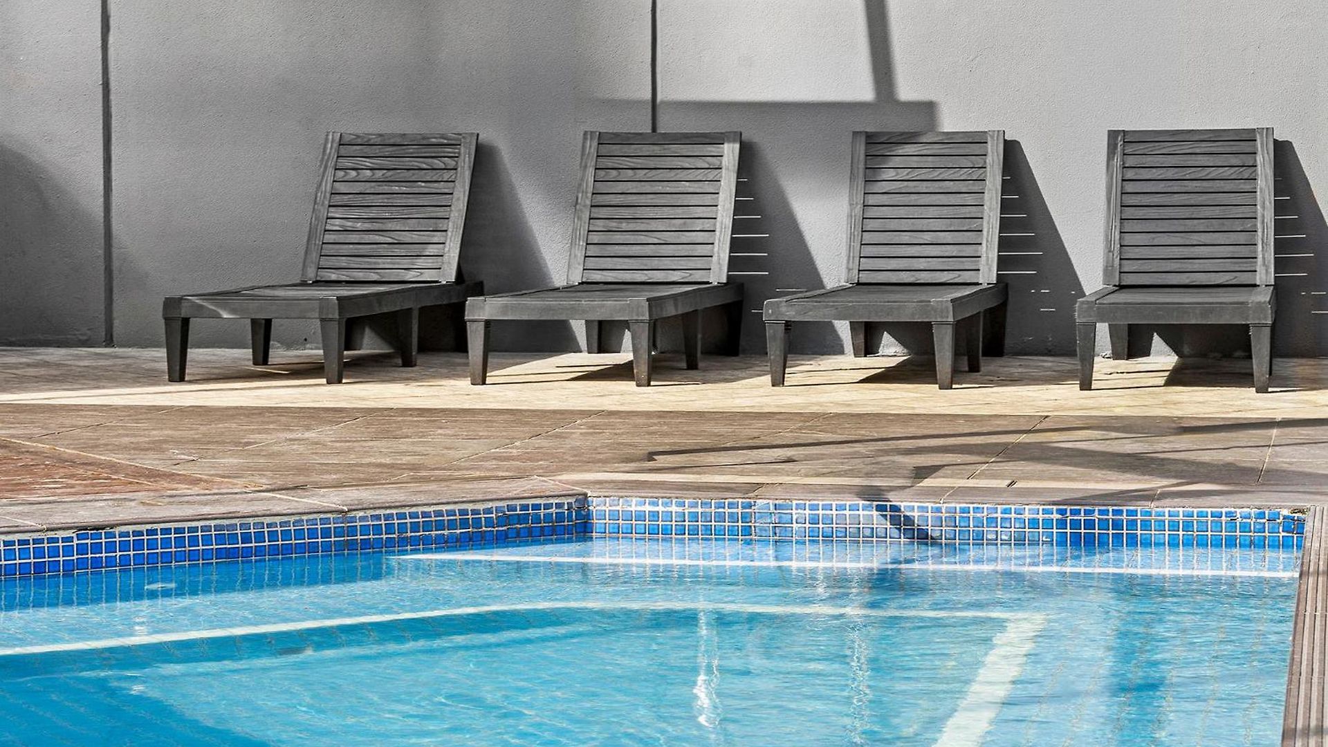 Bridge Views - Sleeps 8 - Cbd - Pool, Gym & Parking Apartment Brisbane