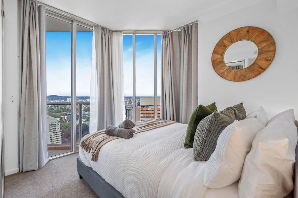 Apartment Ryeva - Free Parking, Pool, Gym & Sauna Brisbane