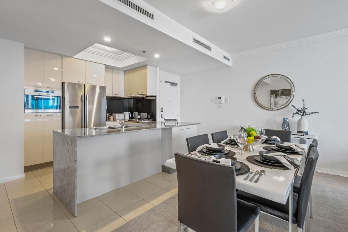 Ryeva - Free Parking, Pool, Gym & Sauna *