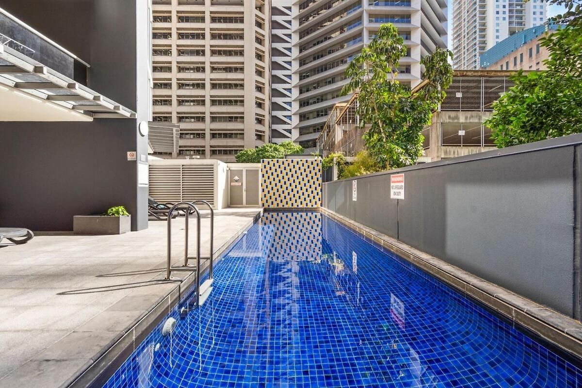 Ryeva - Free Parking, Pool, Gym & Sauna