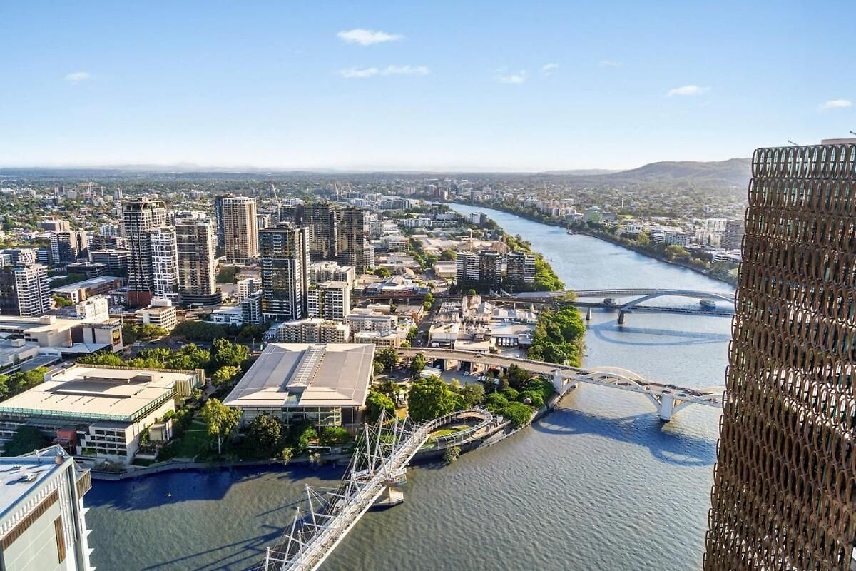 Ryeva With Free Parking, Pool, Sauna, Gym & River Views * Brisbane