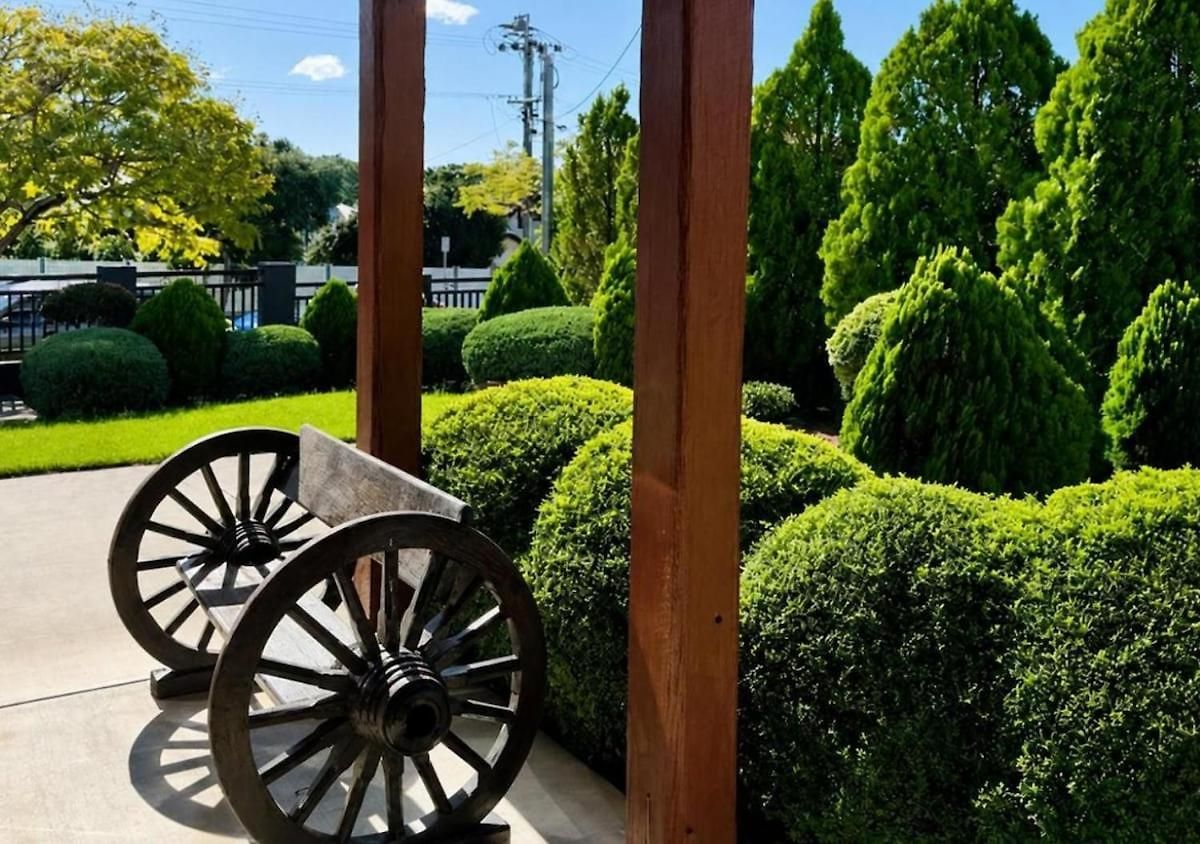 6 Beds Stylish Home In Coorparoo, 10 Mins To Cbd