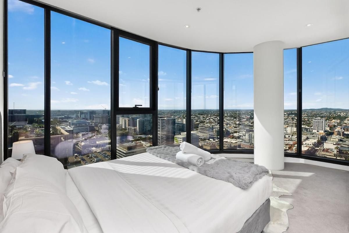 Luxe 3br Penthouse With Story Bridge And River Views Apartment *