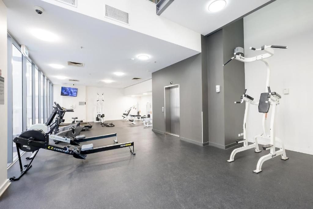 Apartment Cbd Resort-style Pool, Gym, Parking Walk To Waterfront