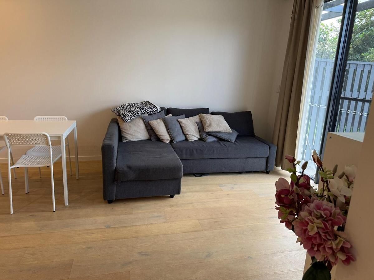 Sunnybank Luxury Modern Townhouse, Quiet, Prime Location *