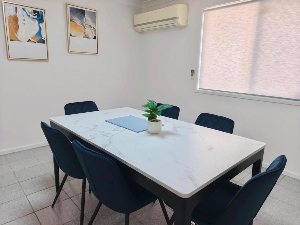 Sunnybank Hills Walkable Retreat Holiday home