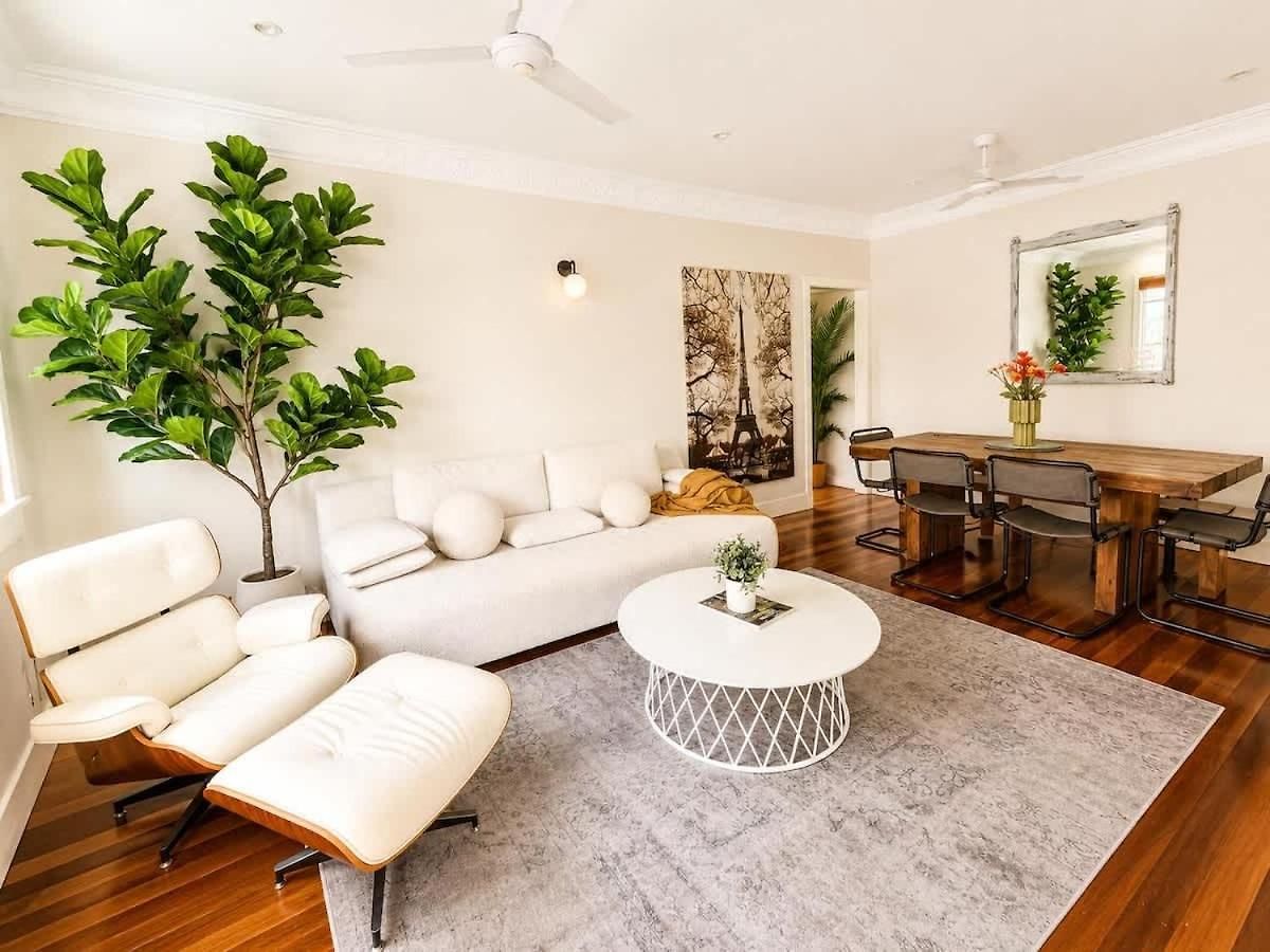 Spacious & Stylish Family Friendly Near Cbd Holiday home