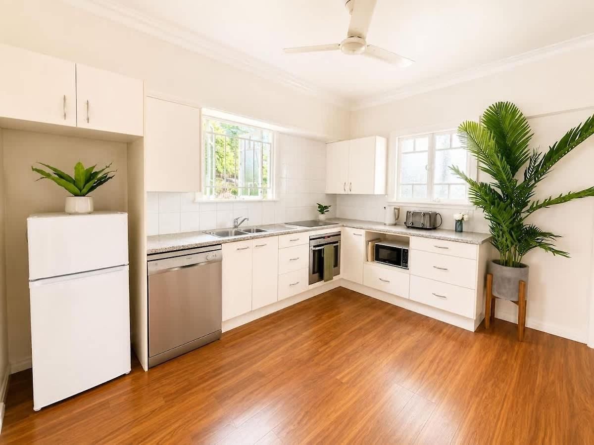 Spacious & Stylish Family Friendly Near Cbd
