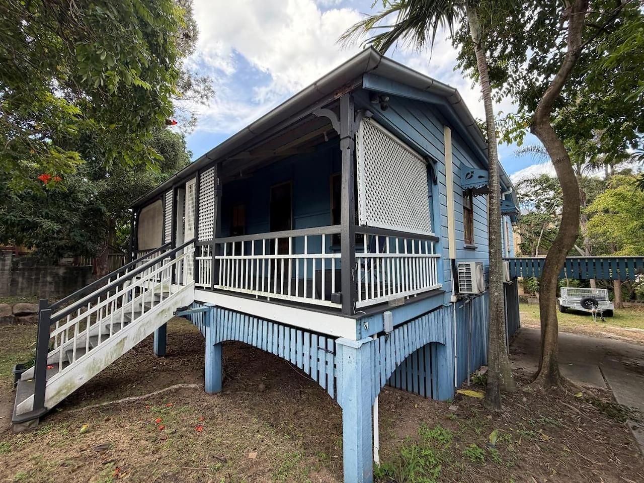 Charming Queenslander Sleeps 6 Near Cbd And Park Holiday home *