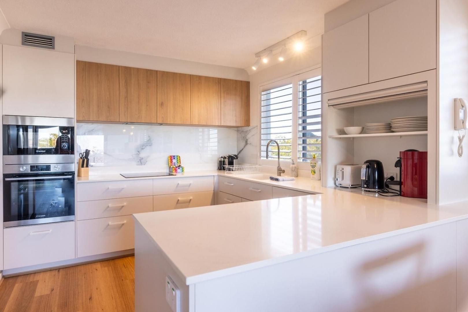 Bayside 4br Family Retreat | Walk To Manly Harbour Holiday home