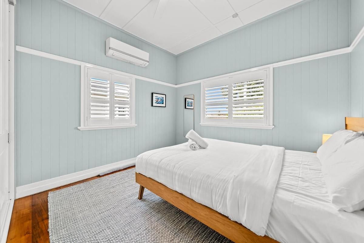 Holiday home Restored Queenslander Cottage-private Pool&garden *
