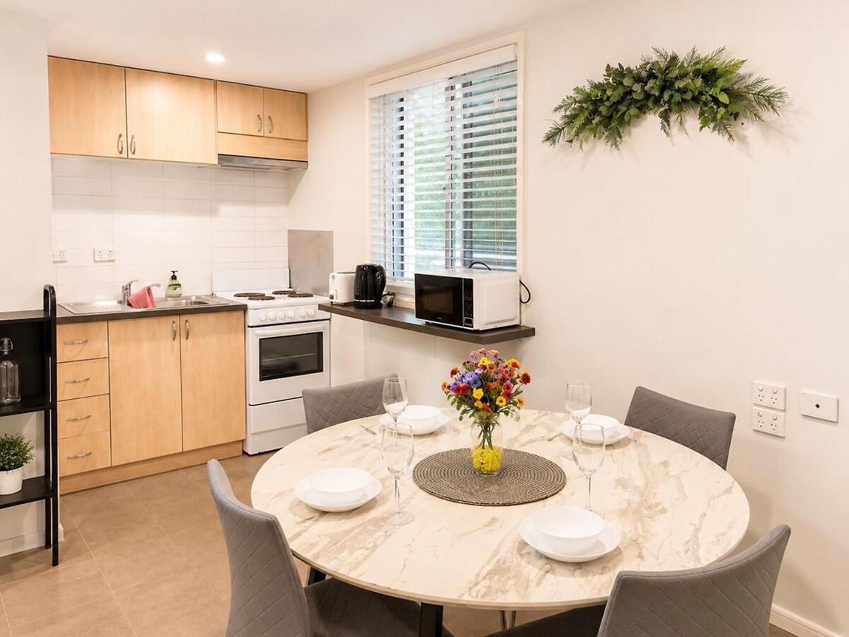 1bed 1bath Ground Floor West End Holiday home Brisbane
