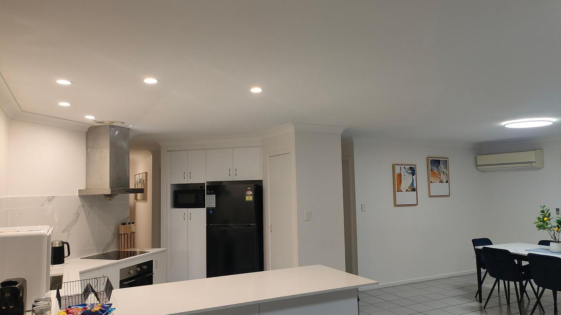 Sunnybank Hills Walkable Retreat