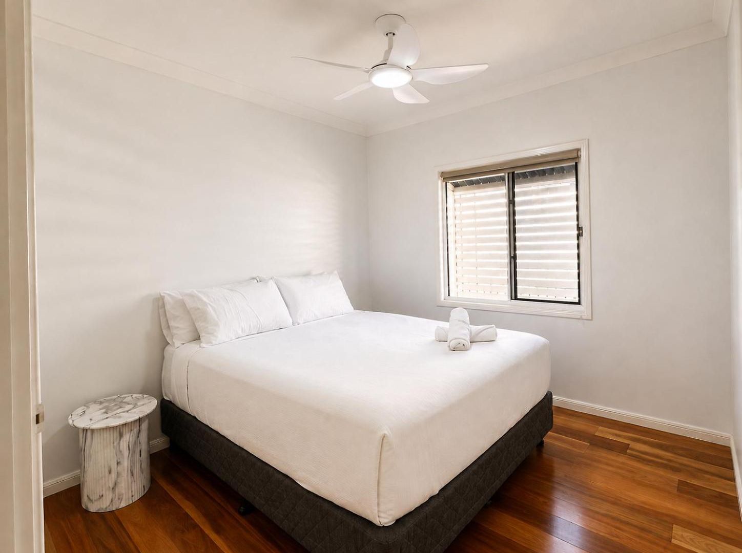 Charming Queenslander 3 Bed 1 Bath In West End *